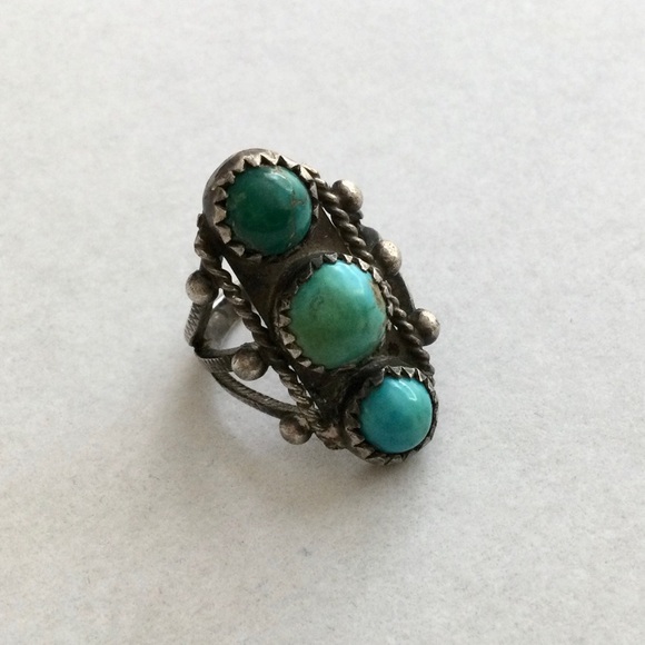 Native American Vintage Triple Stone Ring - Sterling w Turquoise - Size 3 3/4 - Picture 9 of 9